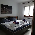 Lagenhof! Keine Monteure! Holiday home